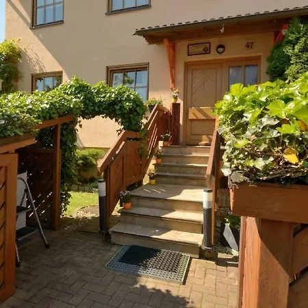 Apartment Geraeumige 2-zimmer In Freiburg im Breisgau