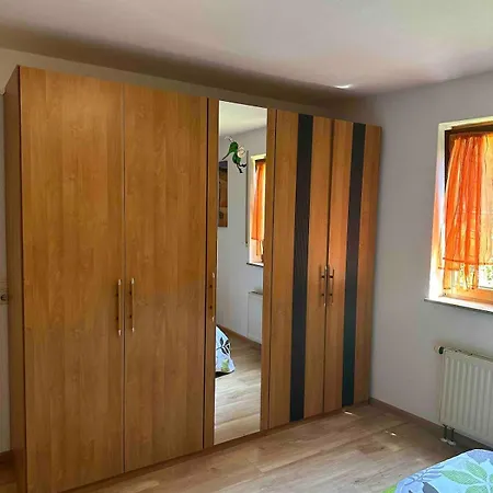 Geraeumige 2-zimmer In