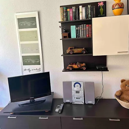 Geraeumige 2-zimmer In *