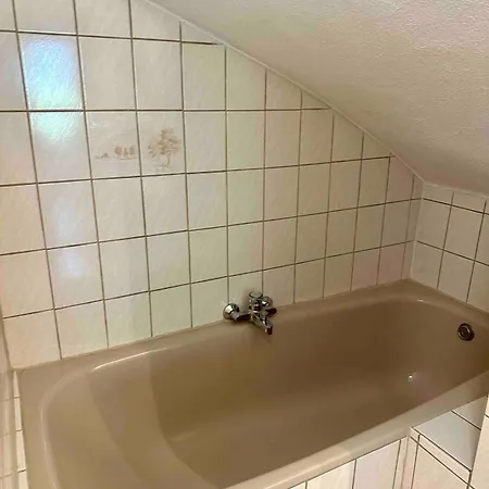 Appartement Geraeumige 2-zimmer In *